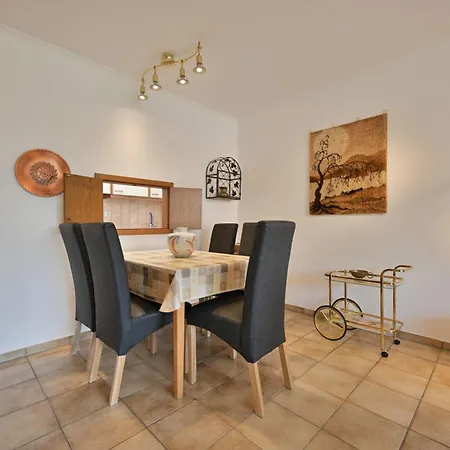 Holiday home 2 - Feriengarten